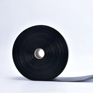 Plastic Layflat Hose Sprinkler Pipe for Agricultural Irrigation 20mm Diameter 100 300mm Outlet Distance Glossy Surface